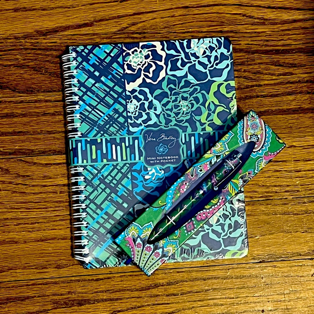 Vera Bradley notebook and pen set in Emerald paisley and Katalina blue patterns.